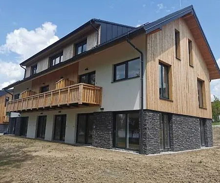 Amali Deluxe Apartment *